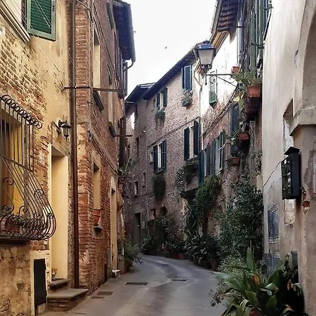 Bed & Breakfast La Stanza Di Matt Foiano Della Chiana